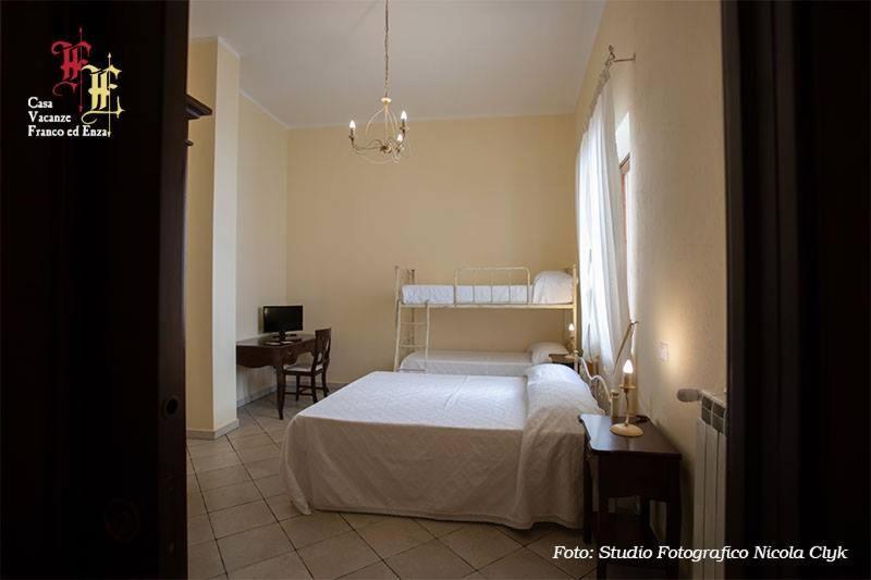 Casa Vacanze - Franco Ed Enza Bed and Breakfast San Gregorio Magno Εξωτερικό φωτογραφία